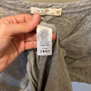 Rag & Bone V neck T shirt Gray S